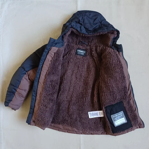 Eddie Bauer Kid's Puffer Jacket - Picture 4 of 8